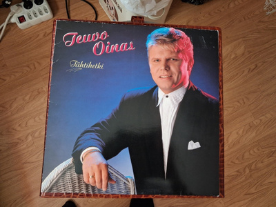 LP Teuvo Oinas