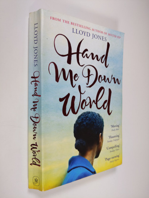 Lloyd Jones : Hand me down world