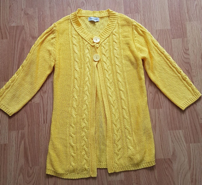 Hyvä vaatepaketti koko M sis.18 kpl