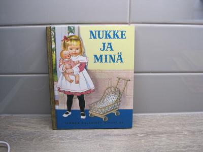 TAMMEN KULTAISET KIRJAT, NUKKE JA MINÄ no 95