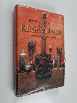 Joanne Harris : Kesäviiniä