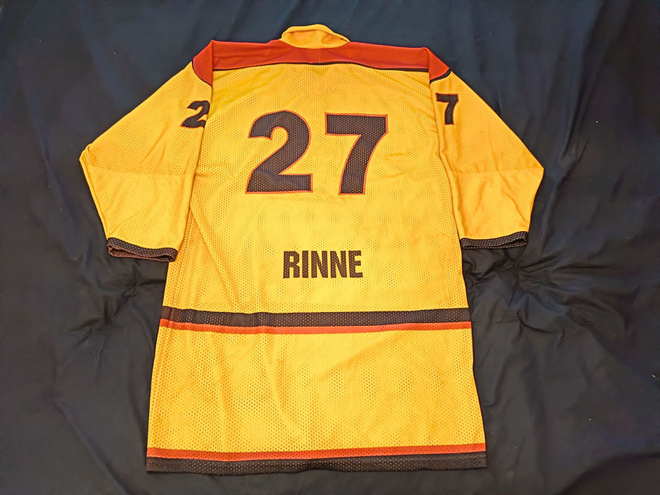 Jouni Rinne jäädytetty pelipaita