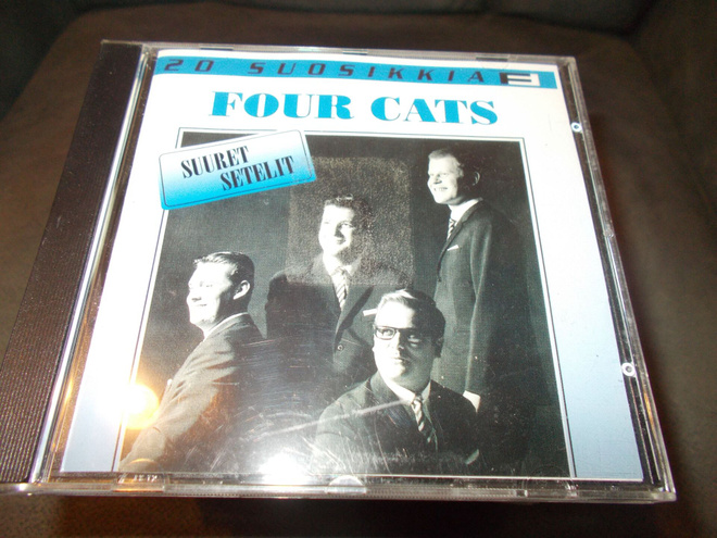 CD 20 SUOSIKKIA FOUR CATS
