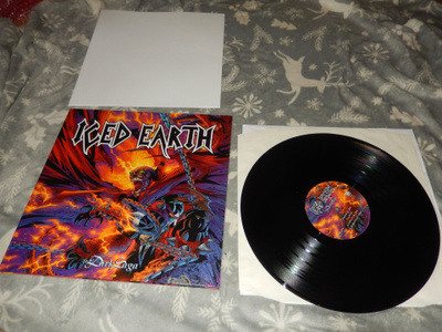 Iced earth - The dark saga vinyyli