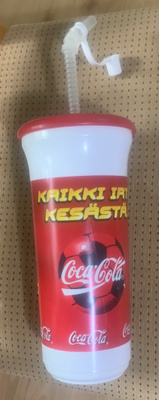 Coca-Colan iso juomapullo