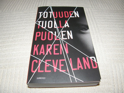 Karen Cleveland Totuuden tuolla puolen -pok