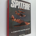 Alfred Price : Spitfire : A Complete Fighting History - pikkukuva 1