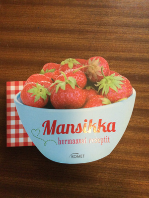 Mansikka kirja