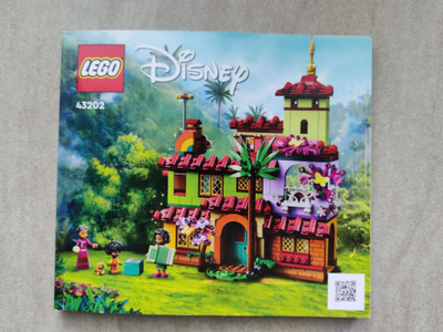 Lego 43202 Disney Princess Madrigalsin talo