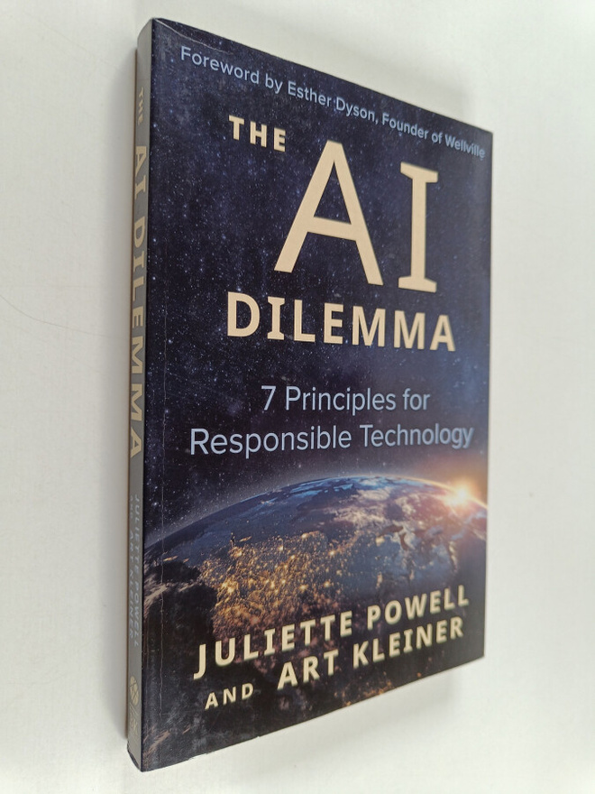 Juliette Powell : The AI dilemma : 7 principles for respo...