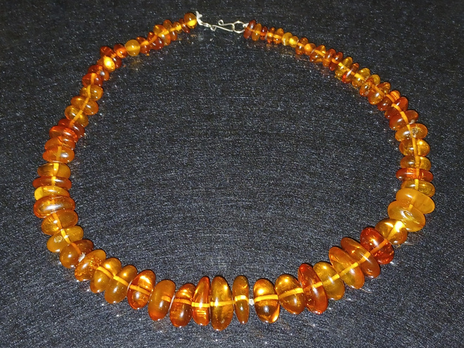 Vintage Meripihka Amber kaulakoru
