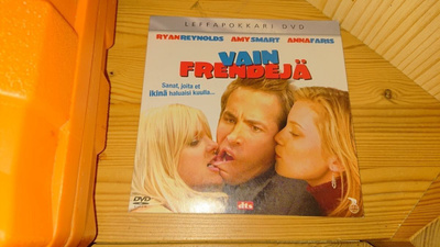 Vain Frendejä DVD Leffapokkari