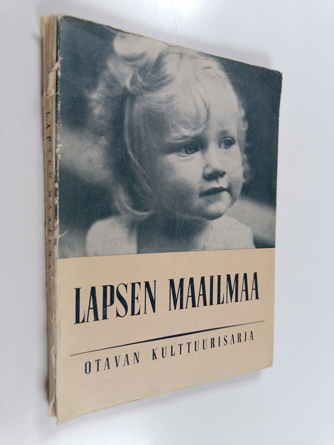 Kai von (koonn.) Fieandt : Lapsen maailmaa ja henkistä ke...