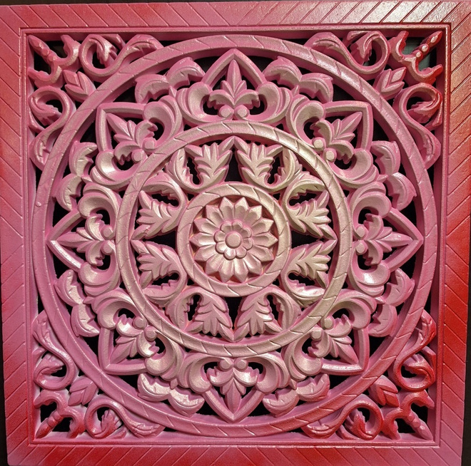 Taidetos 3D pinkki punainen kulta kaiverrettu mandala