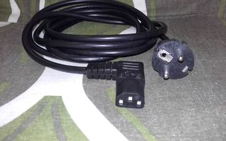 Laitekaapeli, kulma CEE 7/7 – kulma IEC C13