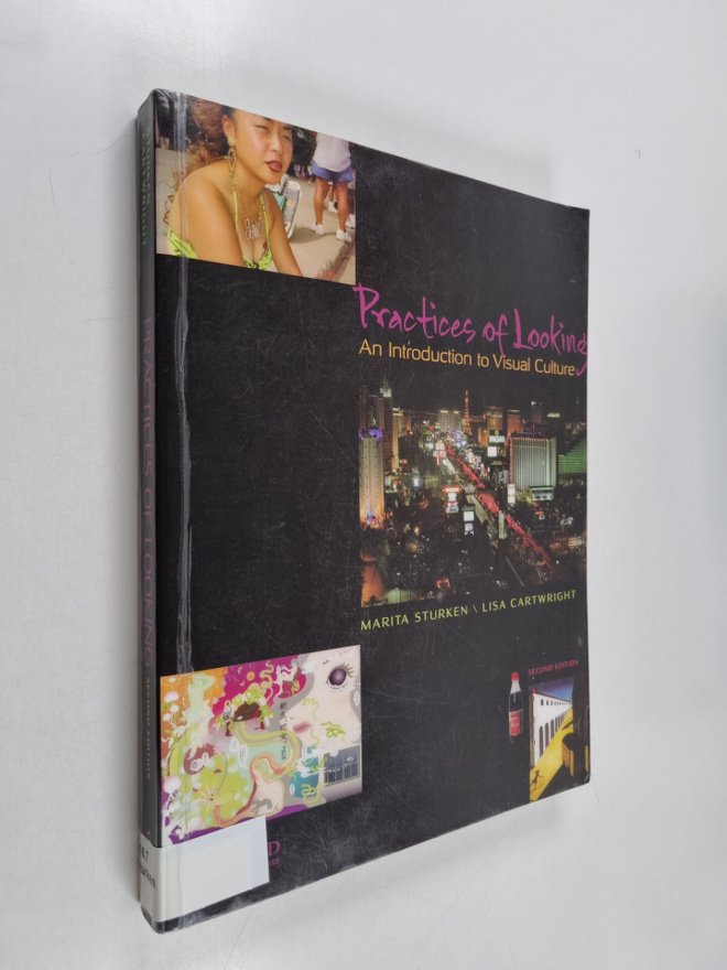 Marita Sturken : Practices of looking : an introduction t...