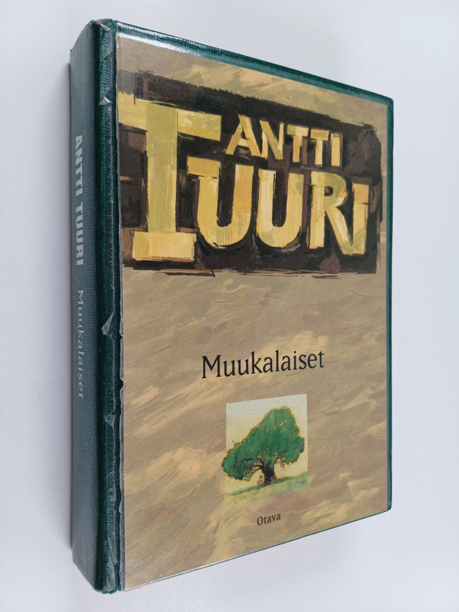 Antti Tuuri : Muukalaiset