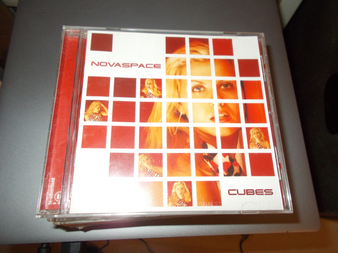 CD NOVASPACE ** CUBES **