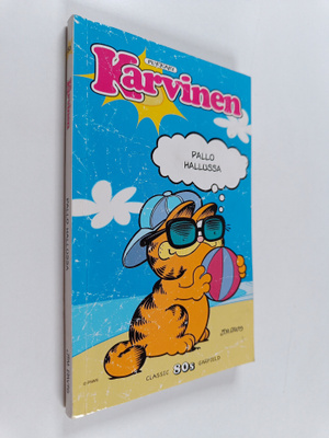 Jim Davis : Pallo hallussa