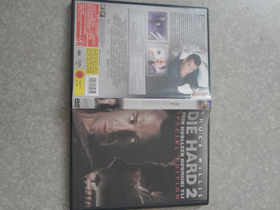 Die hard 2,vain kuolleen ruumiini yli