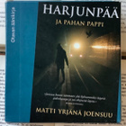 Matti Yrjänä Joensuu - Harjunpää ja pahan pappi (äänikirja) - pikkukuva 1