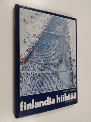 Antti O. Arponen : Finlandia hiihtää