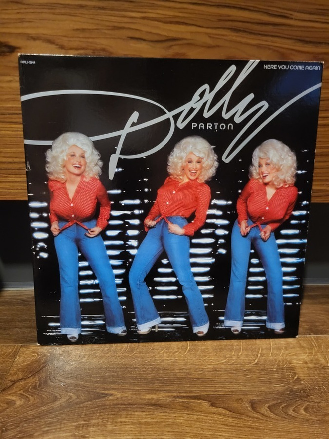 Dolly Parton - Here You Come Again