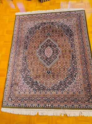 Itämaalaistyylinen matto