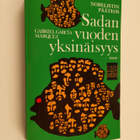 Gabriel Garcia Marquez : Sadan vuoden yksinäisyys - pikkukuva 1