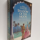 Mary Margaret Kaye : Shadow of the moon - pikkukuva 1