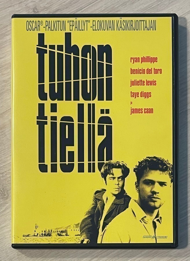 Tuhon tiellä (2000) Benicio Del Toro, Juliette Lewis