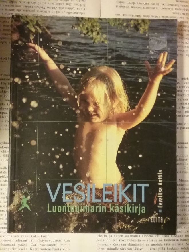 Vesileikit: luontouimarin käsikirja (nid.)
