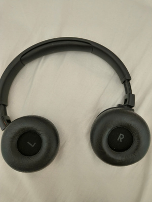 JBL 660nc vastamelukuulokkeet