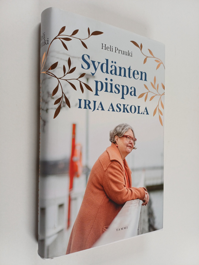 Heli Pruuki : Sydänten piispa Irja Askola
