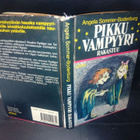 Sommer-Bodenburg  : Pikku vampyyri matkustaa ( SIS POSTIKULU - pikkukuva 2
