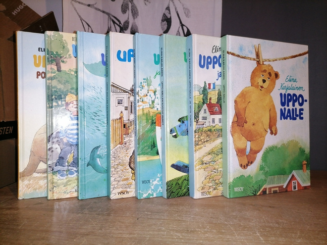 Uppo-Nalle kirjapaketti - 8 kirjaa - Elina Karjalainen