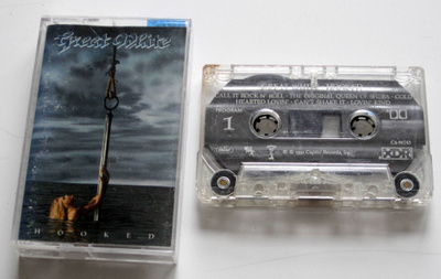 GREAT WHITE Hooked 1991 C-KASETTI
