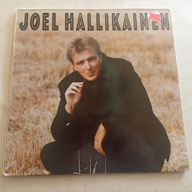 LP  Kolme kotimaista