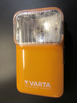 Taskulamppu Varta