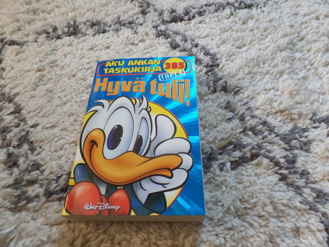 Aku Ankan taskukirja 386 Hyvä tuli. Tupla #