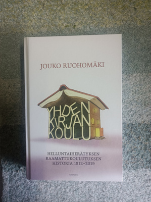 YHDEN KIRJAN KOULU - Jouko Ruohomäki