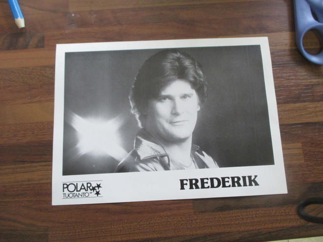 FREDERIK - vanha minijuliste ; POLAR TUOTANTO