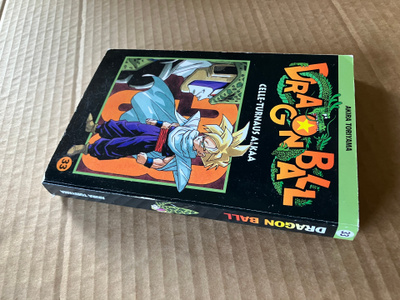 DRAGON BALL 33 HYVÄ