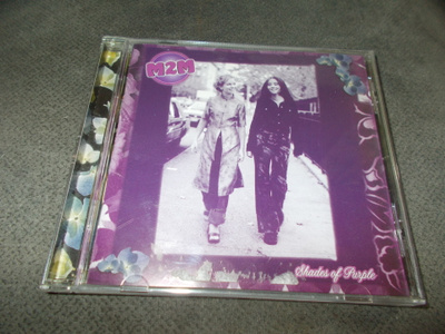 CD M2M ** SHADES OF PURPLE **