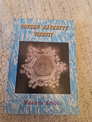 Emoto, Masaru: Veteen kätketyt viestit