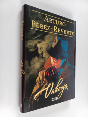 Arturo Perez-Reverte : Vakooja
