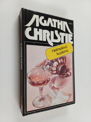 Agatha Christie : Helmeilevä kuolema