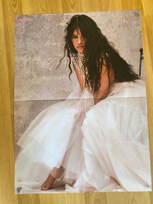 Camila Cabello juliste