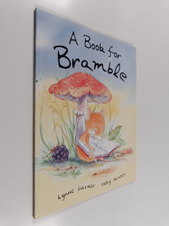 Gaby Hansen ym. : A Book for Bramble