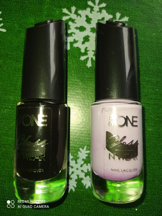 The ONE Gloss N' Wear Nail Lacquer kynsilakat 3e kpl